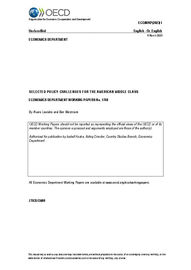 SELECTED POLICY CHALLENGES FOR THE AMERICAN MIDDLE CLASS.pdf